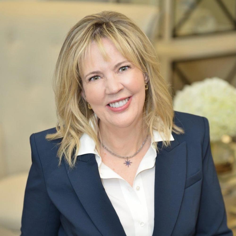 Meet your Posher, Suzanne